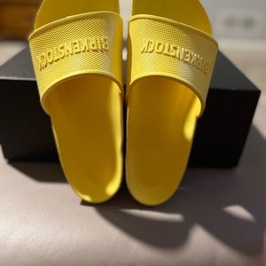 Birkenstock Yellow Plastic Beach Slides Size 10 (41)